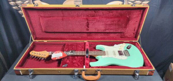 Tagima T-640 / Hard Case Combo - Image 6